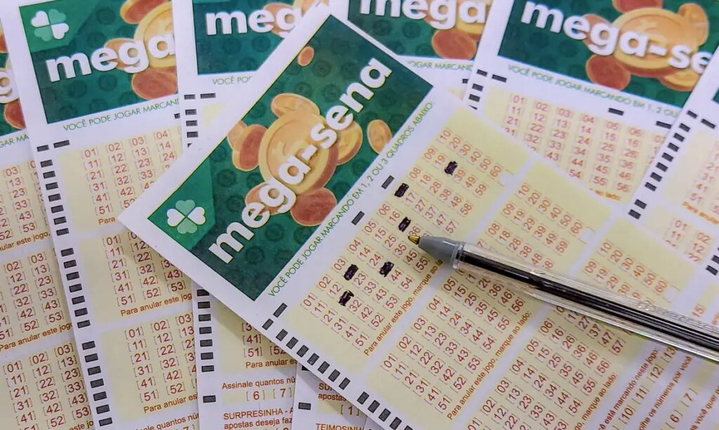 mega-sena-acumula-e-proximo-sorteio-pode-pagar-r-37-milhoes.jpg
